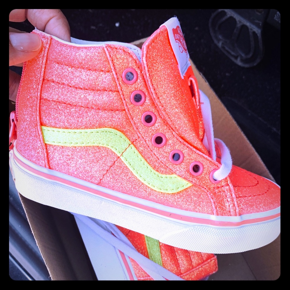 Size 11 girls Vans. Cute coral shimmer. Brand new!